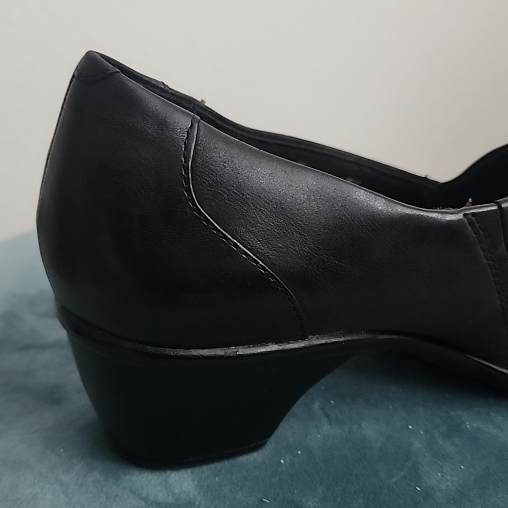 Clark's Emily Women's Black Slip On Leather Block Heel Size 9W - Picture 12 of 13